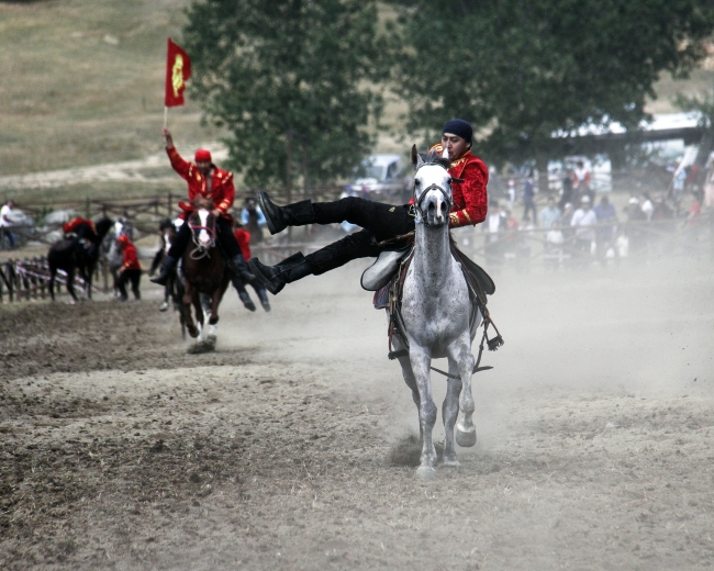 Bursa'da 'Türk Ata Sporları' coşkusu