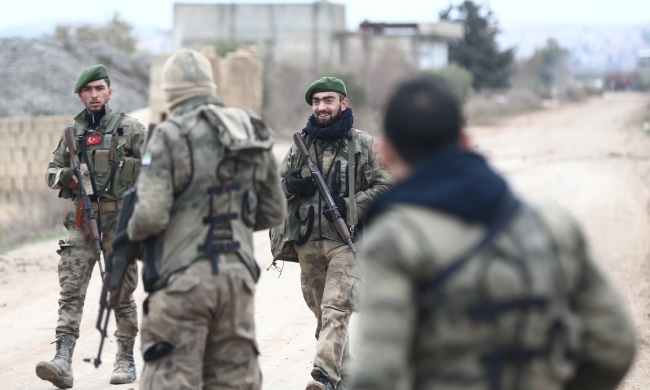 Azez'i ÖSO ve yerel polis 7 gün 24 saat koruyor