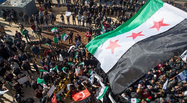 Suriyelilerden Afrin operasyonuna destek