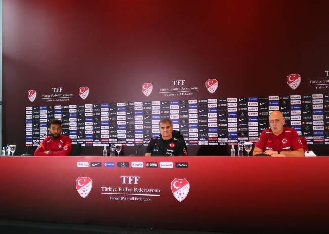 Şenol Güneş: Rusya ve Macaristan maçlarını kazanmalıyız