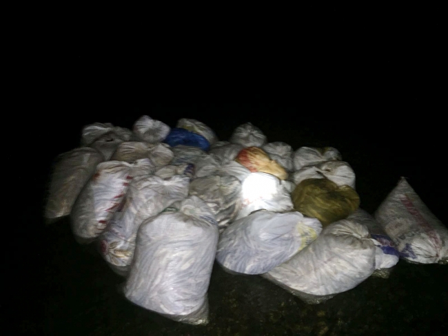 Van'da kaçak avlanan 11 ton inci kefali ele geçirildi