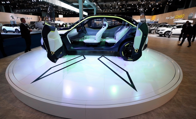 Brüksel Otomobil Fuarı kapılarını açtı