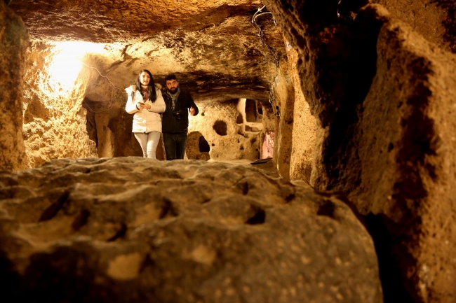 Kapadokya'nın gizemli yeraltı şehirlerinde tarihe yolculuk