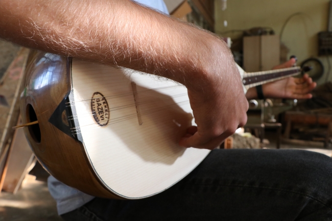 UNESCO ödüllü babasının izinden gidiyor