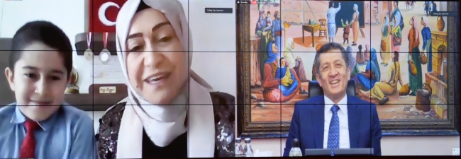 Bakan Selçuk: Uzaktan öğretimin altyapısıyla ilgili büyük bir proje başlattık