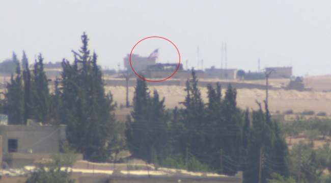 Çekilmesi gereken teröristler hendek kazıyor