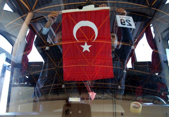 Terör saldırılarına tepkiler sürüyor