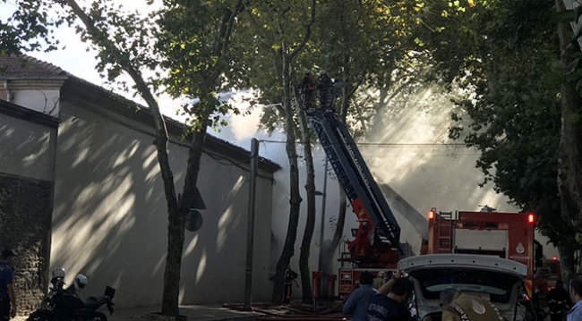 İstanbul Beşiktaş'ta yangın