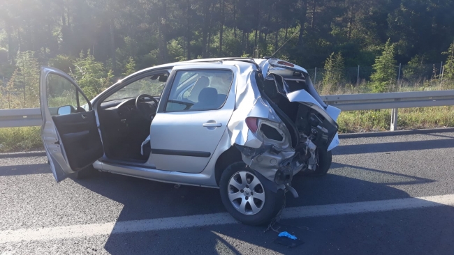 Ümraniye TEM Bağlantı Yolunda otobüs kazası: 1 ölü, 8 yaralı