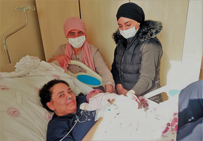 Nuray annenin zaferi: Koronavirüsü yendi bebeği annesiz kalmadı