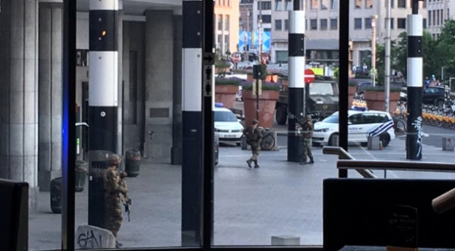 Brüksel'de tren istasyonunda patlama