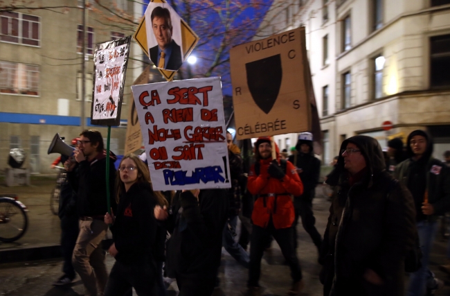 Brüksel'de polis şiddeti protesto edildi