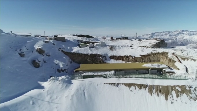 Berkur Tepe'de zorlu kış şartlarında vatan nöbeti