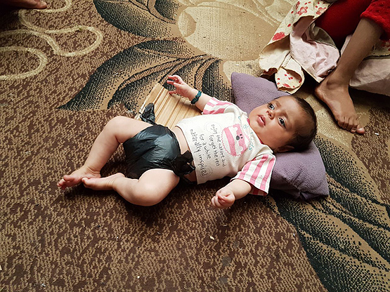 Savaşın gölgesindeki bebekler için "beşik kampanyası'