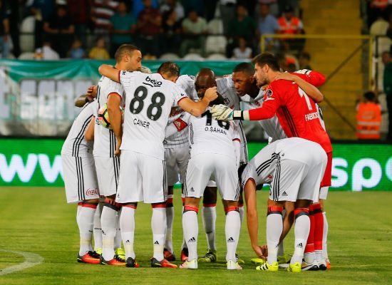 Beşiktaş deplasmanda güldü