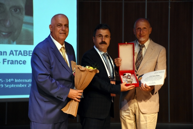 "Bilim ve teknoloji ile yoksulluk bitecek"