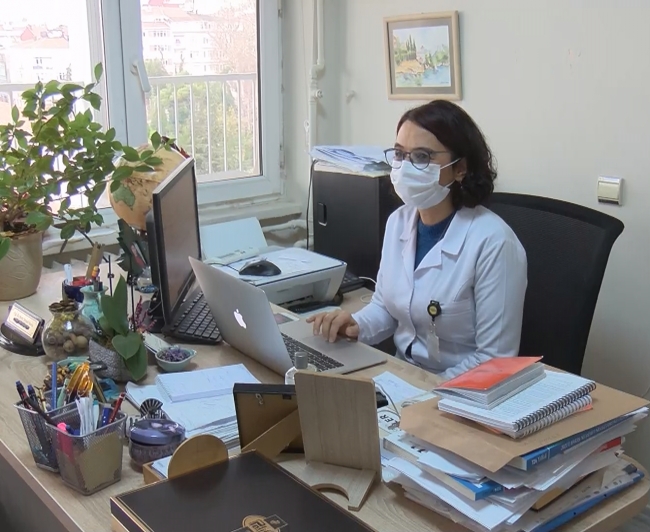 Bilim Kurulu Üyesi: İstanbul’da artış eğilimi var, tam açılmayı konuşmak için erken