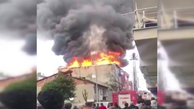 Bağcılar'da bir binada patlama sonrası yangın