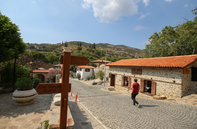 Mimari dokusunu 700 yıldır koruyan kent: Birgi