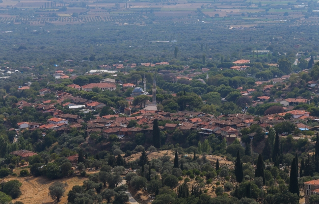 Mimari dokusunu 700 yıldır koruyan kent: Birgi