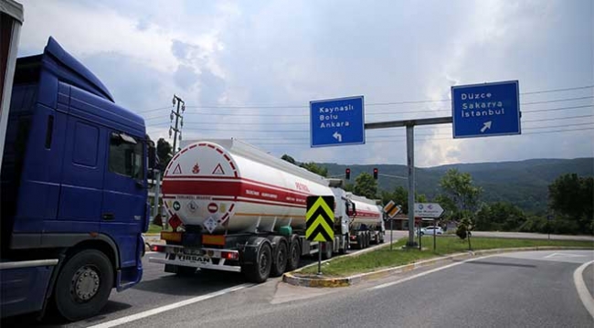 Bolu Dağı geçişinde üst yapı çalışması