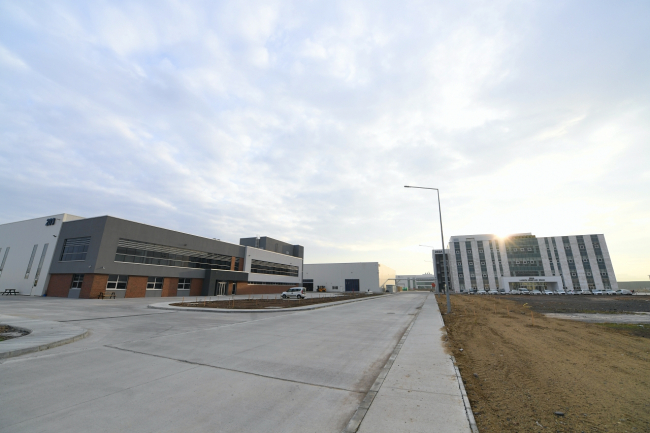 6 Ocak'ta açılacak tesisler, savunma sanayiinin geleceği için büyük önem taşıyor.