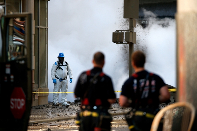 Patlayan buhar borusu New York’ta paniğe yol açtı
