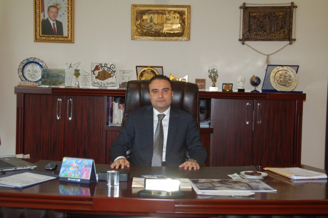 Bürokratlar, aday adaylığı için görevlerinden istifa ediyor