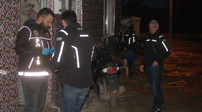 Bursa polisi uyuşturucu tacirlerine göz açtırmıyor: 12 gözaltı
