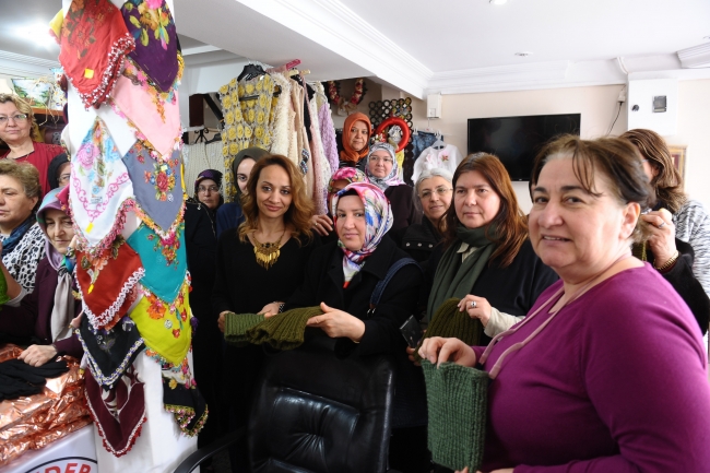 Bursalı esnaf kadınlardan Afrin'deki Mehmetçiğe destek