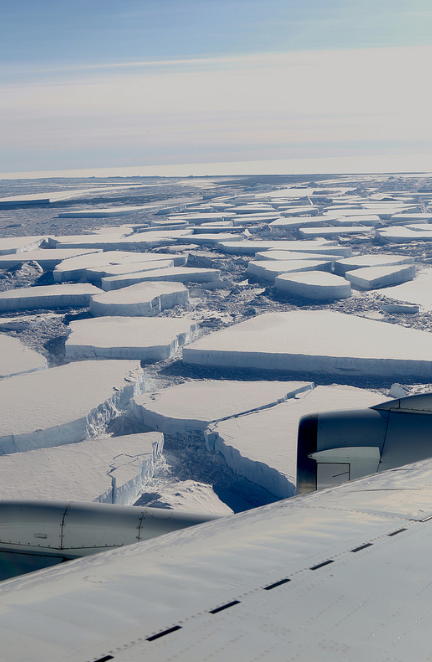 NASA'nın görüntülediği buz kütlesi şekliyle şaşırttı
