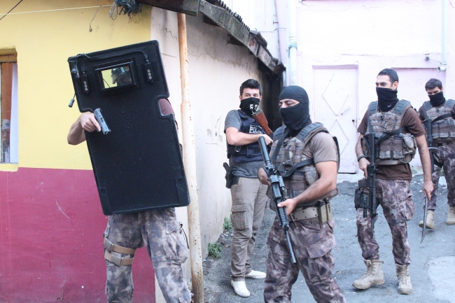 Sarıyer'de uyuşturucu operasyonu