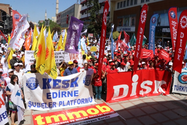 1 Mayıs yurt genelinde coşkuyla kutlandı