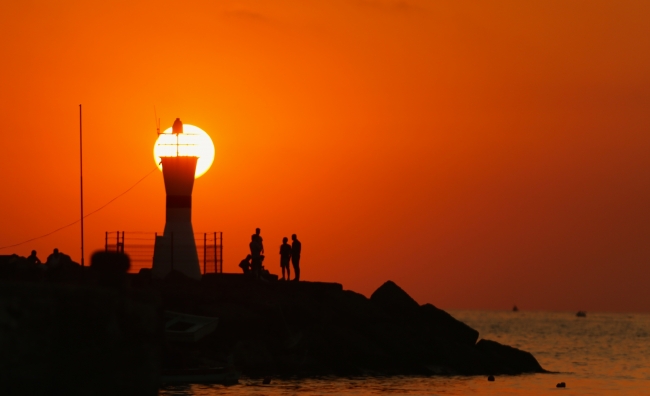 Akçakoca'da gün batımında kartpostallık görüntüler ortaya çıktı