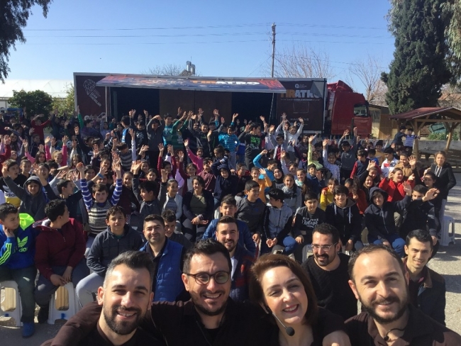 Tiyatro tırı 11 bin 535 öğrenciye ulaştı