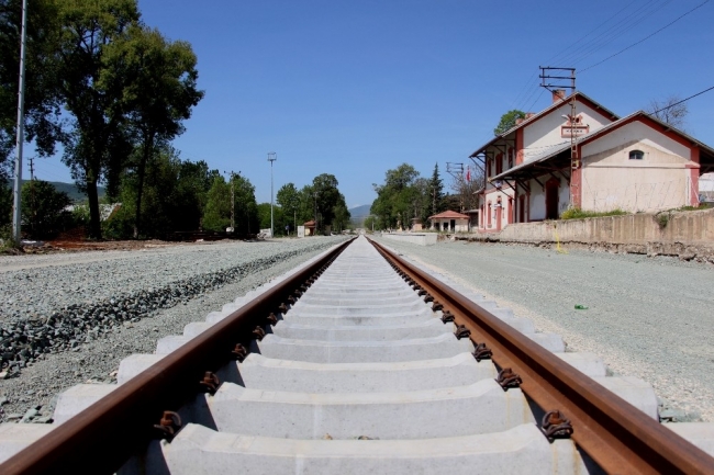 90 yıllık Samsun-Sivas Demiryolu hattı yenileniyor