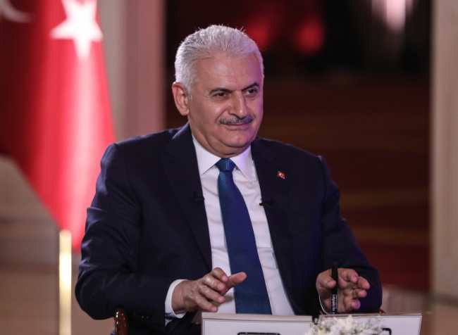 Başbakan Yıldırım: İnce'nin sistem vaadini gerçekleştirme şansı yok