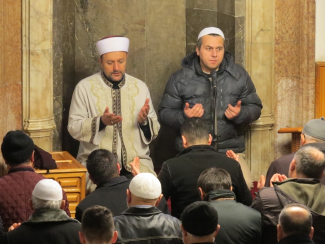 Zeytin Dalı Harekatı için Fetih Suresi okunup dualar ediliyor