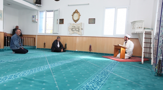 Caminin kıblesinin yanlış olduğu 49 yıl sonra anlaşıldı