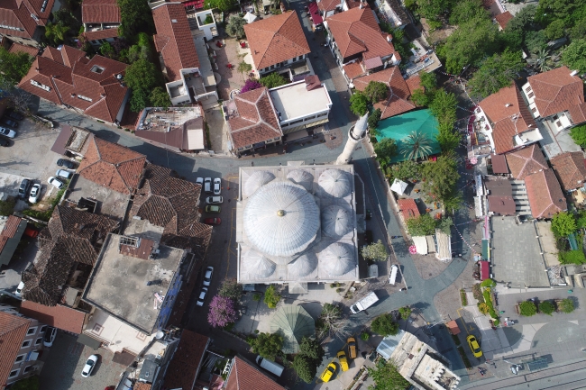 Osmanlı'dan yadigar 4 asırlık "taş papatya" yenileniyor