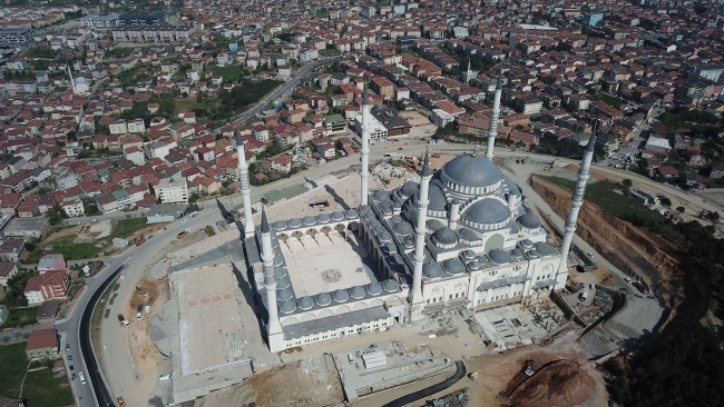 Çamlıca Camii 58 gün sonra ibadete açılacak