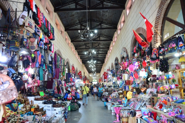 Çanakkale'nin türkülere konu olan simgesi: Aynalı Çarşı