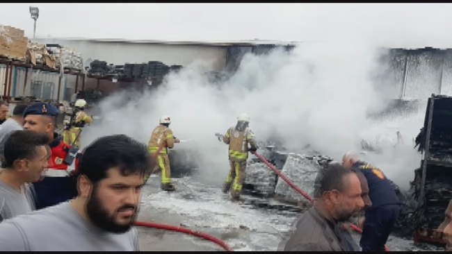 Çatalca'da fabrika yangını