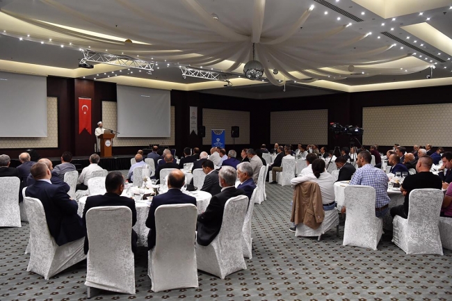 Erbaş: Türkiye yardımlarıyla dünyanın her yerine mührünü vuruyor