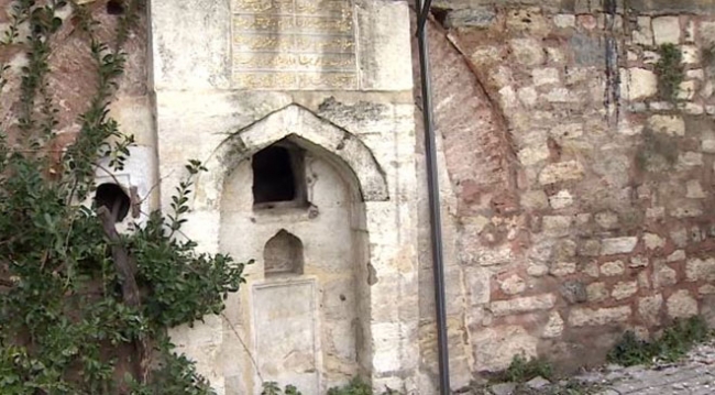 Tarihi çeşmeler yeniden canlandırılıyor