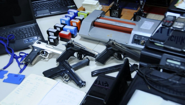 500 bin liralık dolandırıcılık yapan 'Sahte yüz' çetesi çökertildi