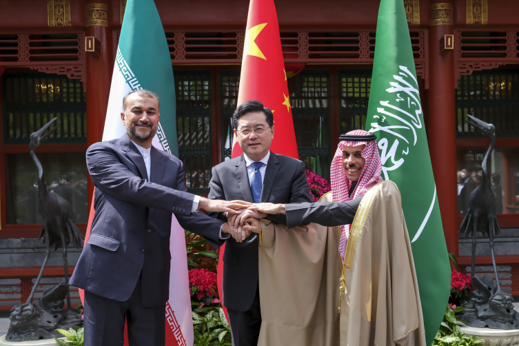 İran ve Suudi Arabistan'ın 7 yılın ardından başlayan diplomatik ilişkilerinde başrol Çin'in olmuştu. Foto: AP