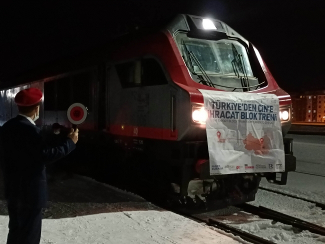 Rusya ve Çin'e giden ihracat trenlerinden Erzurum'da kısa mola