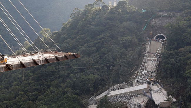 Columbia'da köprü inşaatı çöktü: 9 ölü, 8 yaralı