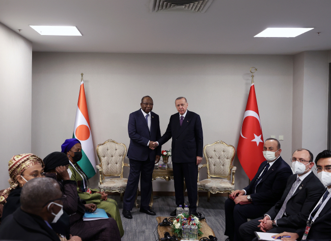Fotoğraf: Cumhurbaşkanı Erdoğan, Nijer Başbakanı ve Hükumet Başkanı Mahamadou'yu kabul etti (DHA)